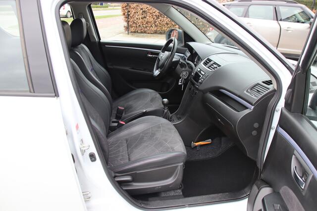 Suzuki SWIFT 1.2 Style EASSS Leder Alcantara, Airco, 1e eig, dealer ond, trekhaak Aanbieding!