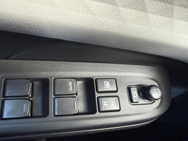 Suzuki SWIFT 1.2 Style Smart Hybrid Nieuw uit voorraad leverbaar! 6 jaar garantie