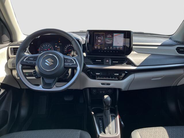 Suzuki SWIFT 1.2 Style Smart Hybrid | Stoelverwarming | Parkeersensoren | Achteruitrijcamera | Bi-tone Metallic lak |