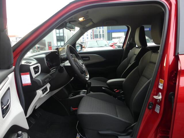 Suzuki SWIFT 1.2 Style Smart Hybrid 6 jaar fabrieksgarantie! GT-Styling-pakket, Cuise Control, Navigatie,