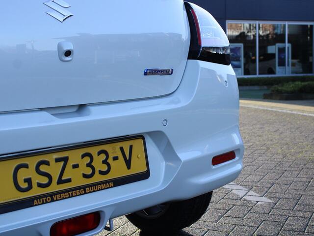 Suzuki SWIFT Style 1.2 Smart Hybrid 85PK CVT Automaat Two-Tone dak, Climate Control, Navigatie, Lichtmetalen velgen, Zwarte Wielkast randen