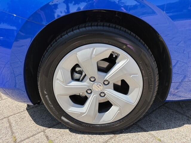 Suzuki SWIFT 1.2 Select Smart Hybrid | Navi \ Camera | Cruise | 4867 km Deleronderhouden