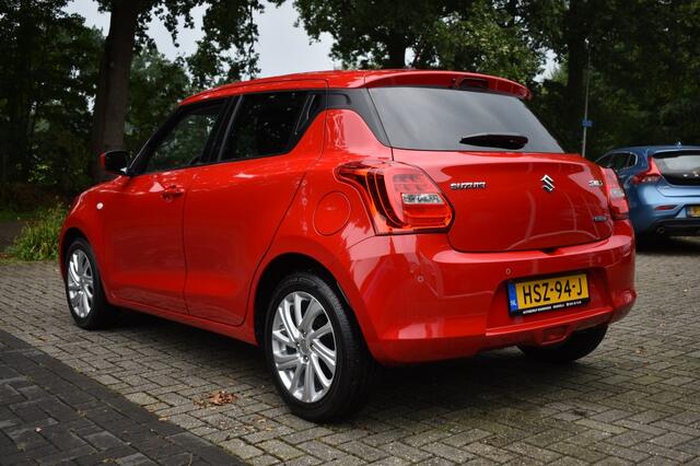 Suzuki SWIFT 1.2 Select SmartHybrid. CAMERA PDC ANDROID/APPLE CARPLAY STOELVE