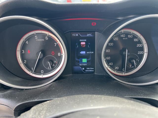 Suzuki SWIFT 1.2 Stijl Smart Hybrid | Nieuw Binnen! | Cruise | Camera | Navi