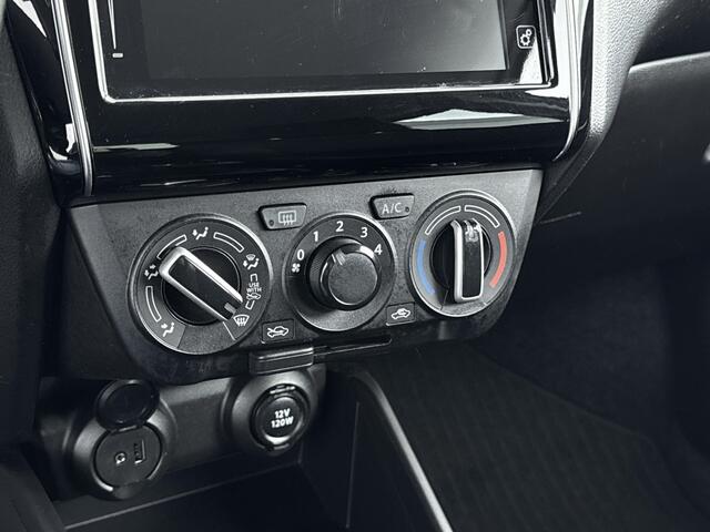 Suzuki SWIFT 1.2 Select Smart Hybrid Limited | Metaallak | Stoelverwarming | Parkeercamera |