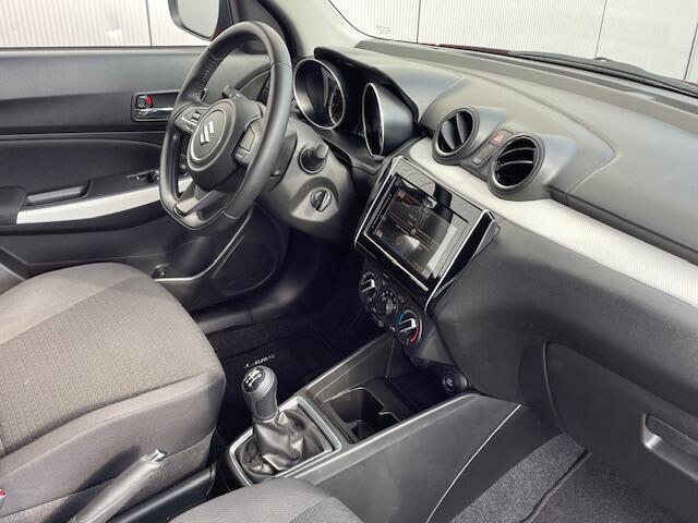 Suzuki SWIFT 1.2 Select Navigatie, Airco, 16"Lm, Achteruitrijcamera, Stoelverwarming,