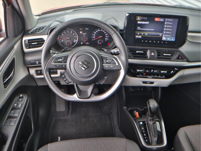 Suzuki SWIFT 1.2 Style Smart Hybrid | Automaat | Navigatie | Camera | Stoelverwarming | Cruise Control |