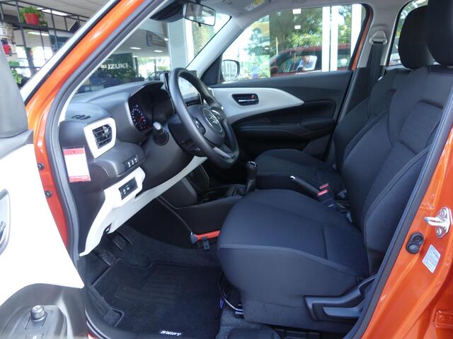 Suzuki SWIFT 1.2 Comfort Smart Hybrid Airco, Adaptive Cruise Control, Apple CarPlay, Android Auto, Navigatie, Achteruitrijcamera.