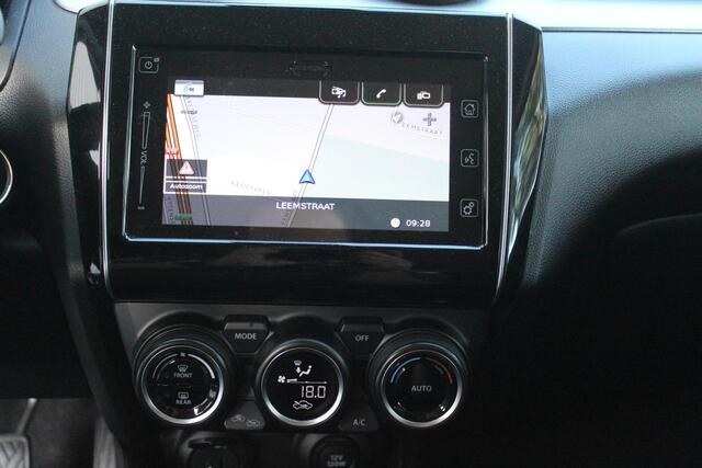 Suzuki SWIFT 1.2 Style Smart Hybrid