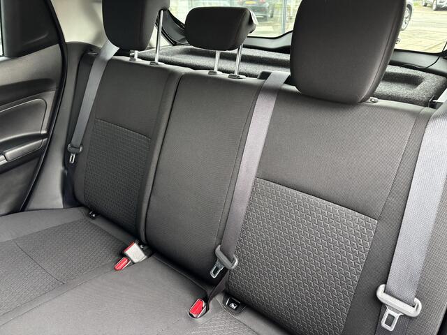 Suzuki SWIFT 1.0 Select Trekhaak/CarPlay/Airco