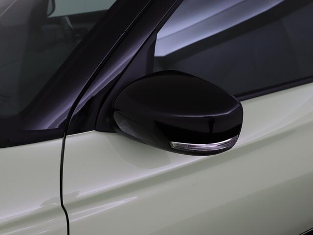 Suzuki SWIFT 1.2 Style Smart Hybrid Special Edition | Navigatie | Camera | Apple carplay / Android auto | Armsteun |