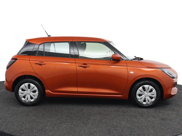 Suzuki SWIFT 1.2 Comfort Smart Hybrid | ¤2300 Korting | Rijklaarprijs | Navigatie | Keyless Entry | 6 Jaar Garantie |