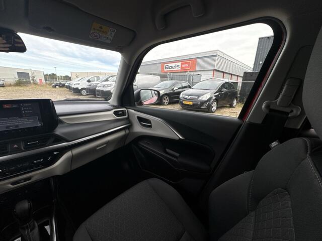 Suzuki SWIFT 1.2 Style Smart Hybrid