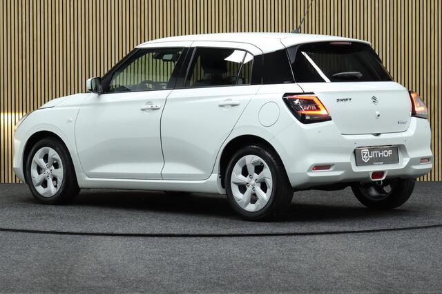 Suzuki SWIFT 1.2 Select Smart Hybrid | Uit Voorraad Leverbaar! | Adaptive-cruise | Camera | Airco | Navigatie | Apple Carplay & Android Auto | Keyless | Dodehoekdetectie