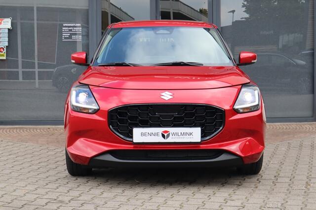 Suzuki SWIFT 1.2 Style Smart Hybrid AdaptiveCruise/Navi/Keyless