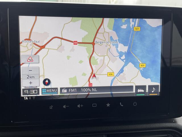 Suzuki SWIFT 1.2 Style Smart Hybrid Navigatie, Climate Control, Cruisecontrol, 16"Lm, Stoelverwarming, Keyless Entry, Achteruitrijcamera