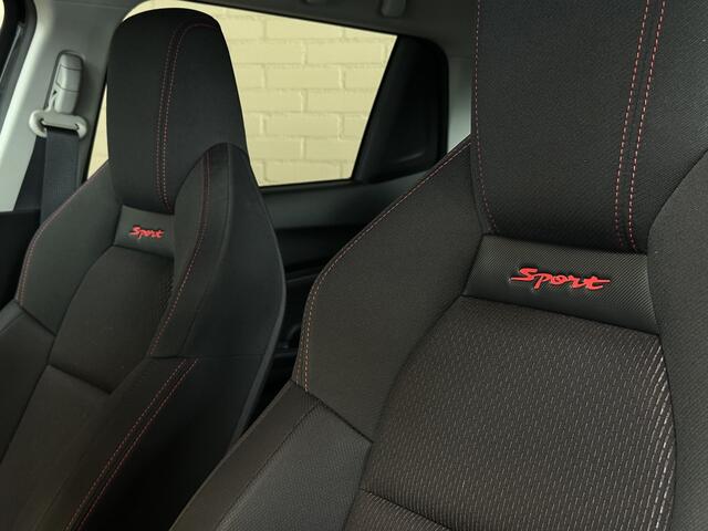 Suzuki SWIFT 1.4 140pk Sport | Navi | 17" | Carplay | Stoelverwarming | Camera | Volledig elk jaar onderhouden