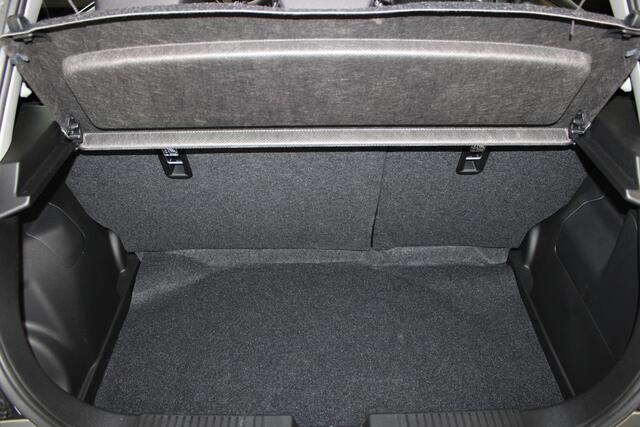 Suzuki SWIFT 1.2 83PK Smart Hybrid |LED|ACC|KEYLESS|CAMERA|CARPLAY|