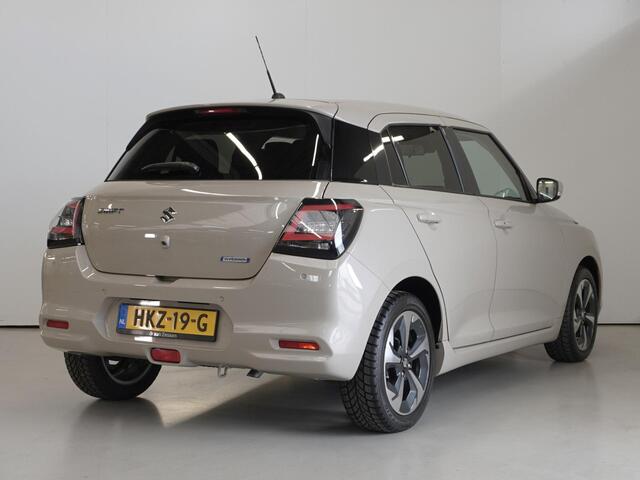 Suzuki SWIFT 1.2 Style Smart Hybrid | Nieuw model | Blind Spot | Keyless | Stoelverwarming | Camera | Rijklaarprijs