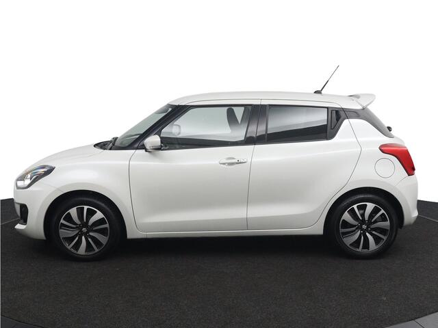 Suzuki SWIFT 1.0 Stijl Smart Hybrid | Keyless Entry | Navigatie | Cruise Control | Climate Control | Stoelverwarming |
