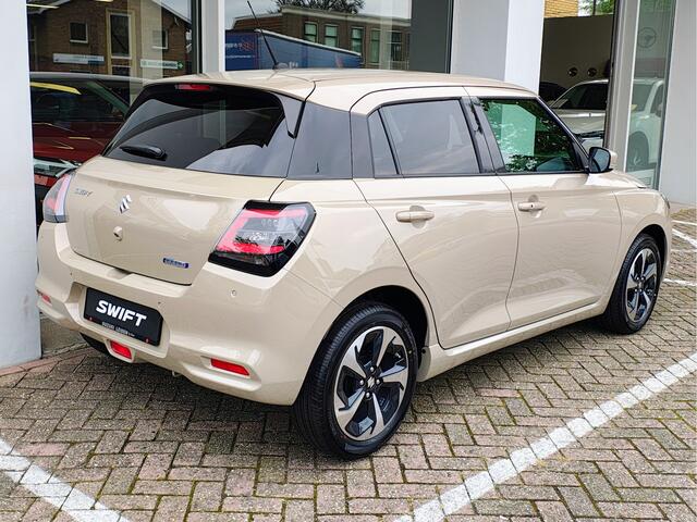 Suzuki SWIFT 1.2 STYLE SMART HYBRID AUTOMAAT Beschikbaar! | Met 6 JAAR GARANTIE! |