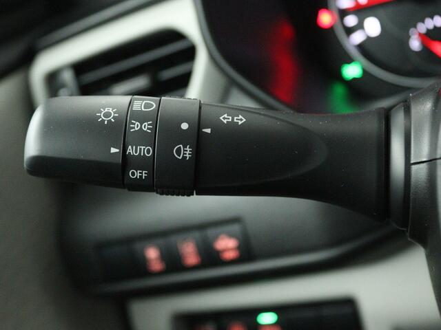 Suzuki SWIFT 1.2 Select Smart Hybrid | Apple Carplay / Android Auto (Navigatie) | Keyless entry | Airco | Achteruitrijcamera | Stoelverwarming |