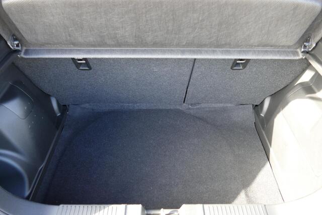 Suzuki SWIFT 1.2 Style Smart Hybrid | Stoelverwarming | Apple carplay | Adaptief Cruise | Rijklaarprijs |