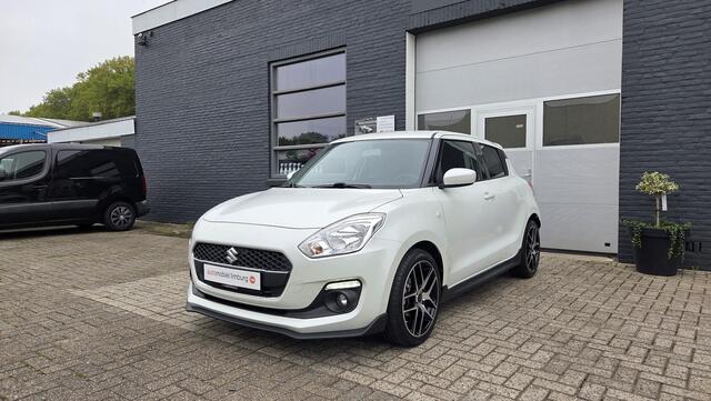 Suzuki SWIFT 1.0 Sportline | SPOILERPAKKET | Android/CarPlay | STOELVERWARMING | DEALER ONDERHOUDEN