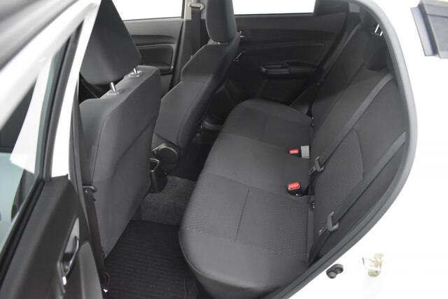 Suzuki SWIFT 1.2 Smart Hybrid Select