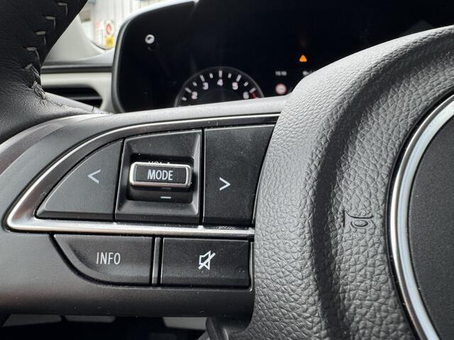 Suzuki SWIFT 1.2 Select SmartHybrid | Carplay | Stoelverwarming |