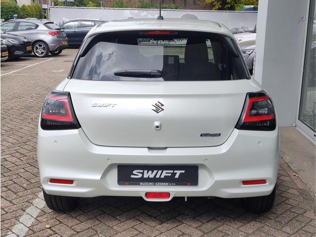 Suzuki SWIFT 1.2 STYLE SMART HYBRID AUTOM. | DEMO DEAL! | Garantie tot 2031!