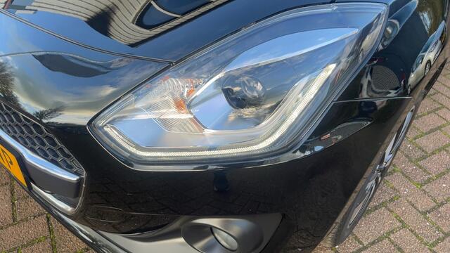 Suzuki SWIFT 1.2 Style Smart Hybrid