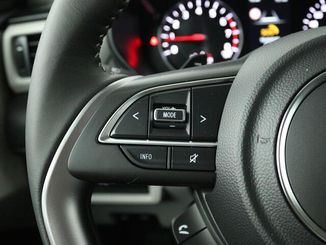 Suzuki SWIFT 1.2 Style Smart Hybrid | Automaat | Apple Carplay / Android Auto (Navigatie) | Cruise control | Climate control | Navigatie | Keyless entry