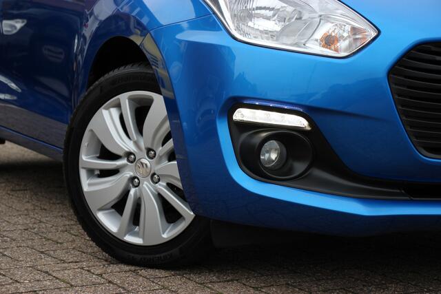 Suzuki SWIFT 1.2 Select Hybrid | Carplay/Android auto | Camera | LED |