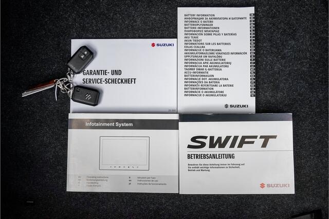 Suzuki SWIFT 1.2 Style Smart Hybrid Navi ACC Camera CarPlay BTW