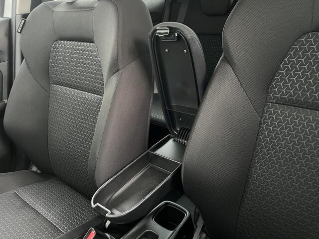 Suzuki SWIFT 1.0 Stijl Automaat | NL auto | Trekhaak | Climate Control | Apple Carplay & Android Auto