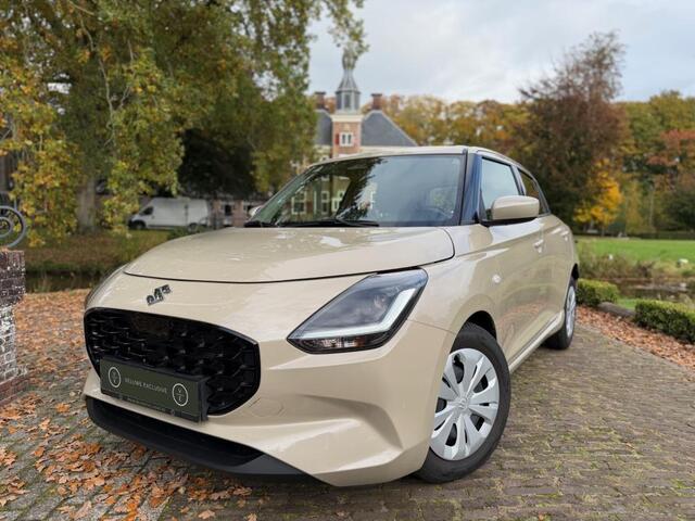 Suzuki SWIFT 1.2 Smart Hybrid | Adaptive | Camera | !3800KM! | Blind Spot | Navi |