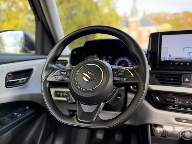 Suzuki SWIFT 1.2 Smart Hybrid | Adaptive | Camera | !3800KM! | Blind Spot | Navi |