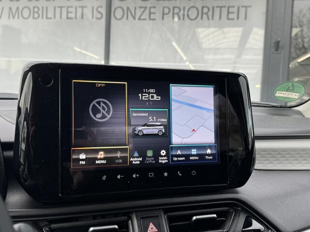 Suzuki SWIFT 1.2 Style Smart Hybrid | Camera | Keyless