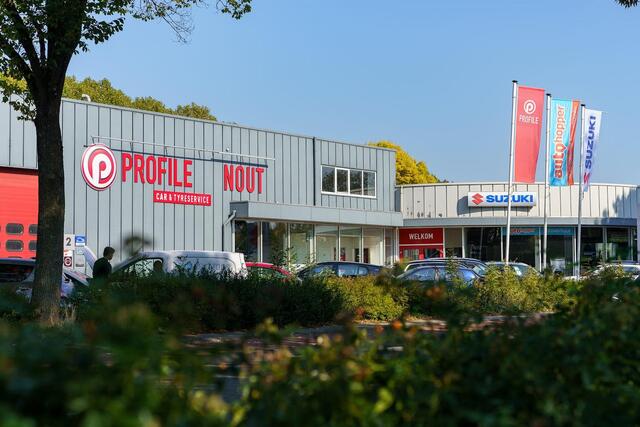 Suzuki SWIFT Style * Automaat * Apple carplay * Stoelverwarming *