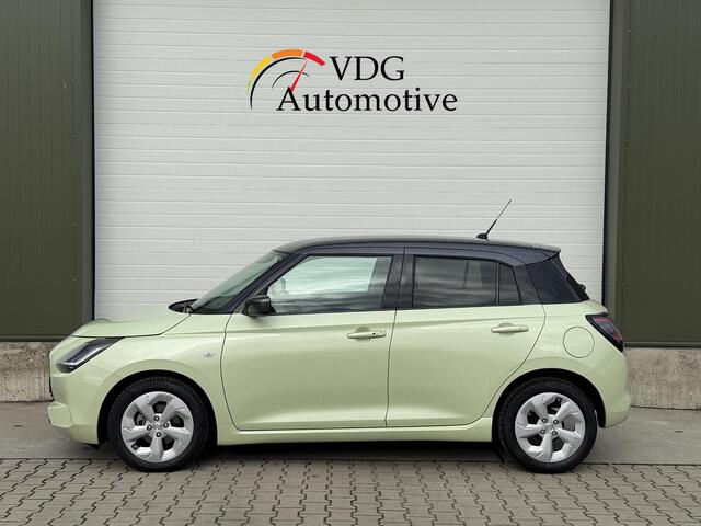 Suzuki SWIFT 1.2 Select Smart Hybrid / Navi / Camera / Adaptive Cruise / Keyless / Stoelverwarming / Carplay