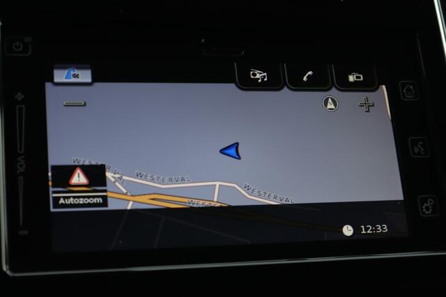 Suzuki SWIFT 1.2 Style Smart Hybrid AdaptiveCruise/Navi/Keyless/AllSeasons