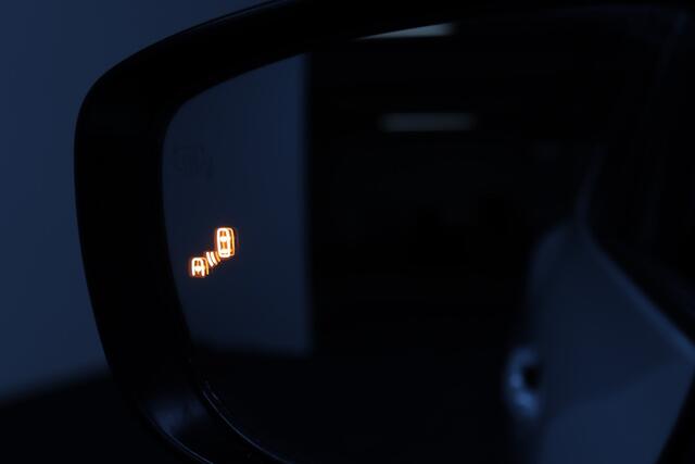 Suzuki SWIFT 1.4 Sport Smart Hybrid | Facelift | Adaptive-cruise | Camera | Clima | Apple Carplay & Android Auto | Sportstoelen | Navigatie | Keyless | Stoelverwarming | Dodehoekdetectie