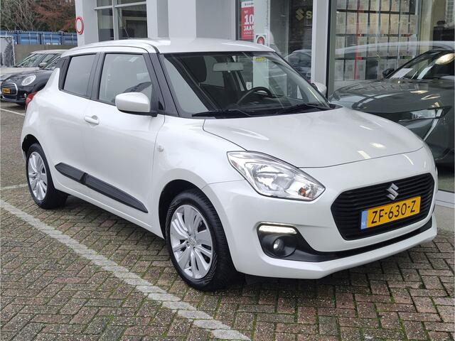 Suzuki SWIFT 1.2 SELECT AUTOMAAT Navigatie | Camera | All Seasonbanden