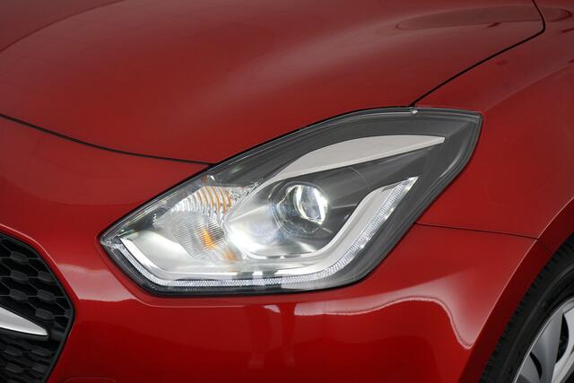 Suzuki SWIFT 1.2 Comfort Smart Hybrid