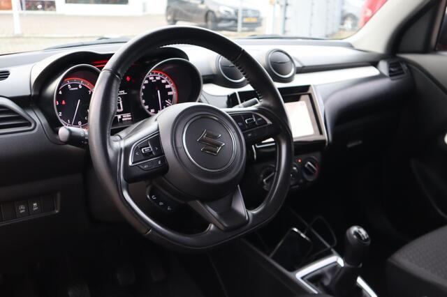 Suzuki SWIFT 1.2 Select Smart Hybrid | Trekhaak | All Seasons | Apple | Andro