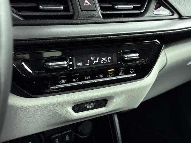 Suzuki SWIFT 1.2 Style Smart Hybrid | Apple Carplay/Android Auto | Achteruitrijcamera | Bestuurdersstoel In Hoogte Verstelbaar | Buitenspiegels Elektrisch Verwarmd |