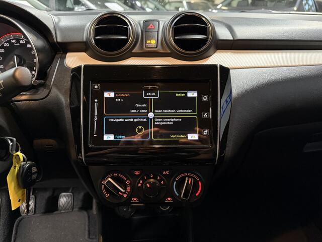 Suzuki SWIFT 1.2 Stijl Smart Hybrid // Lm velgen // Airco