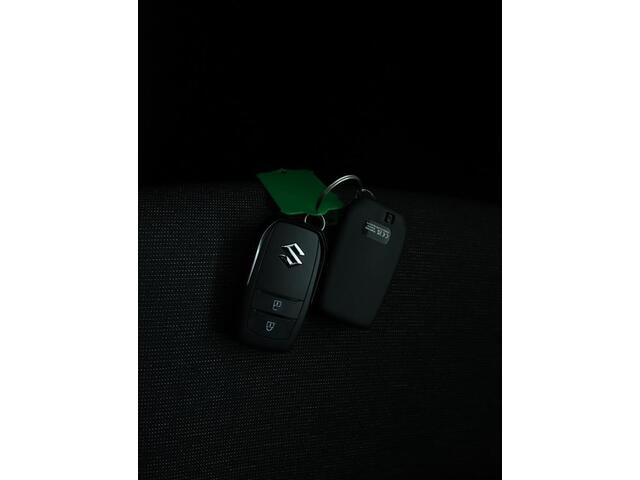 Suzuki Swace 1.8 Hybrid Select | Climate control | Cruise control adaptive | Apple carplay, Android auto | Led verlichting | Stuurwielverwarming |