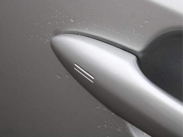 Suzuki Swace 1.8 Hybrid Style Automaat 140PK All-Season Banden, Adaptieve Cruise Control, Navigatie, Stuur Verwarmd, Voorruitverwarming, Draadloze Telefoonlader